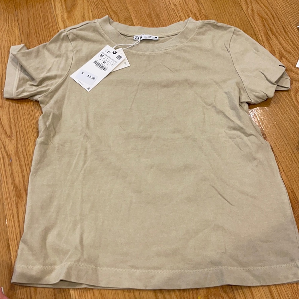 Zara Tee